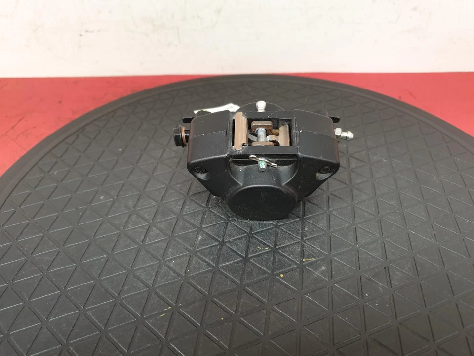 PIAGGIO MP3 300 LT PINZA FRENO DELANTERA CERCANA 2021 GASOLINA TD21M Foto 1 de 4