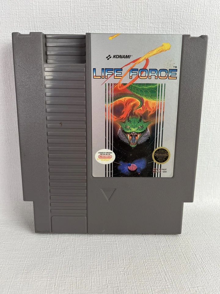 NES Nintendo Konami Life Force Cartridge & Sleeve Foto 1 de 4