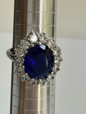 ANILLO PRINCESA DIANA ESTILO 925 SS TALLA 9 OVALADO IMITACIÓN ZAFIRO PEDRERÍA BLANCA Foto 1 de 4