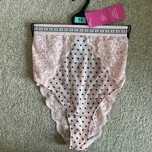 Boutique hübsches hoch tailliertes brasilianisches Höschen Netz Spitze Größe 14 rosa Mix von M&S - Bild 1 von 9