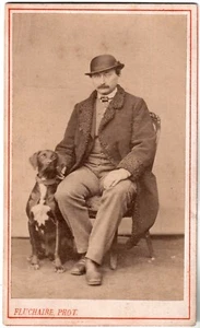 Cdv.Homme et son Chien.Dog.Hund.Perro.Fluchaire Marcigny.Photo Albuminée 1865. - Picture 1 of 2