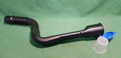 DISCOVERY 4 RANGE ROVER SPORT WASHER RESERVOIR FILLER NECK NEW GENUINE LR013955 - Image 1 of 4