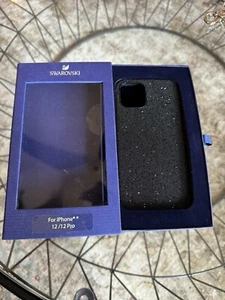 Original iPhone 12/12 Pro 5616377 Swarovski Hülle SCHWARZ - Bild 1 von 5