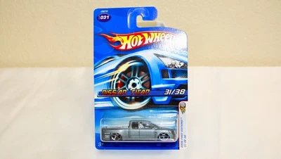 Hot Wheels 2006 First Editions 31/38 Silver Nissan Titan Truck #031 Mint on Mint - Image 1 of 2