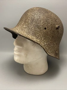 Lovely Snow Camo WW1 German M16 Helmet - Picture 1 of 11