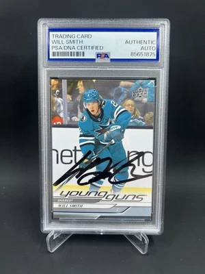 Will Smith Firmado 2024-25 Cubierta Superior Young Guns RC IP Automático PSA/DNA Tiburones Foto 1 de 2