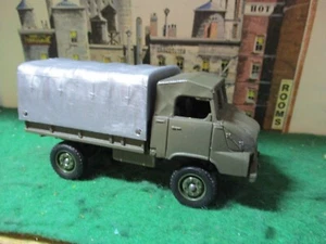 VINTAGE SOLIDO#235 US ARMY S.U.M.B. 4x4 SIMCA 1:50 DIECAST WW11 TRUCK~w/SOLDIERS - Picture 1 of 4