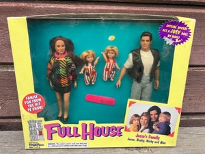 MUÑECAS DE COLECCIÓN TIGER FULL HOUSE JESSE BECKY NICKY ALEX SIN USAR, EN CAJA - Imagen 1 de 2