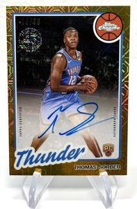 2025-26 Topps Baloncesto Thomas Sorber RC DORADO/50 Automático #80CR2-TS Paquete Plateado - Imagen 1 de 2