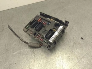 scatola porta fusibili per PEUGEOT PARTNER (S2) 2002 844424 - Picture 1 of 2