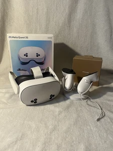 Meta Quest 3S 128GB All-In-One Mixed Reality Headset + Wireless Charger - Picture 1 of 11