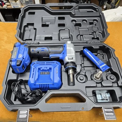 Kobalt 24V PEX Expander Kit with Battery/Charger 1/2" 3/4" Heads  - Image 1 of 4