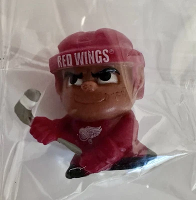 NHL 2025 Teenymates Lucas Raymond Detroit Red Wings PAQUETE SELLADO Foto 1 de 2