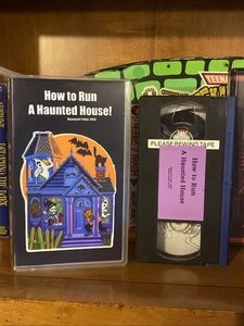 How To Run A Haunted House VHS - Picture 1 of 2