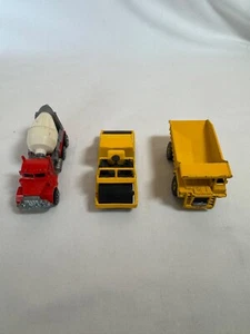 Lot of 3 VTG Hot Wheels Construction Vehicles Cement Mixer Roller Dump Truck - Picture 1 of 10