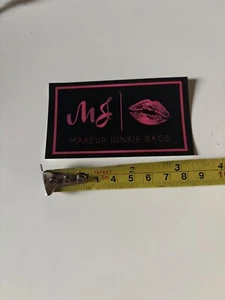 Bolsas adictas al maquillaje pegatinas de 3,5’ - Imagen 1 de 1