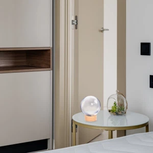 Wooden LED Light Display Pedestal Wooden Light Base Crystal Ball Round Display - Picture 1 of 12