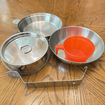 Vintage Coleman Aluminum Nesting MESS KIT Camping Cook Set Backpacking Scouting - Image 1 of 4