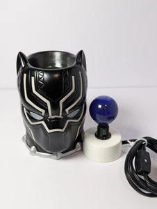 SCENTSY DISNEY MARVEL AVENGER BLACK PANTHER WACHSWÄRMER *EINGESTELLT - Bild 1 von 12