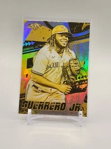 Vladimir Guerrero Jr. 2022 Topps Fire #106 Gold Minted - Picture 1 of 2