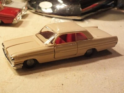 Politoys 49 Pontiac Parisienne coupè colore RARO buone condizioni - Immagine 1 di 4