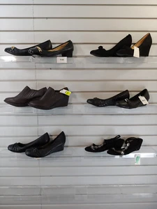 Lot of 6 Pair Womens shoes size 11 Heels Boots Flats Loafer Slipper Sandal 1149 - Picture 1 of 12