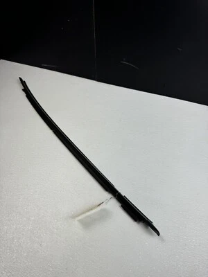 Mazda MX-5 RF Miata 2016-2023 puerta derecha pasajeros tira climática moldura OEM 2 Foto 1 de 4