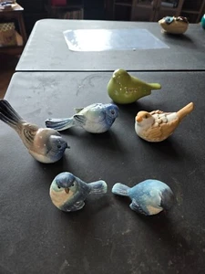 Lot of 6 Resin / Ceramic Bird Figurines - Picture 1 of 11