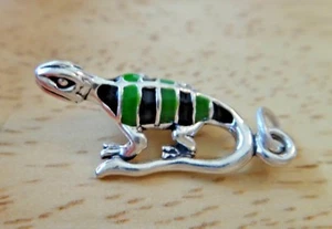 Sterling Silver 3D 23x12mm Green & Black Enamel Gecko Lizard Charm - Picture 1 of 4