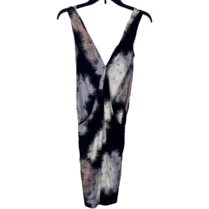 Sz 0 (Petite) Ya Ya Sleeveless Black and White Tie Dye 100% Rayon Dress - Picture 1 of 10
