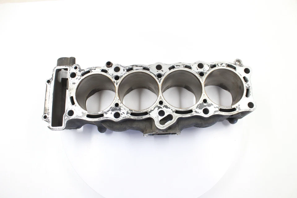 YAMAHA FZ1 FZS1 YZF R1 OEM MOTOR PISTÓN CILINDROS BLOQUE JARRA Foto 1 de 4