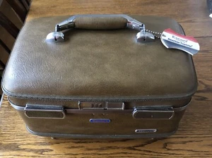 American Tourister Escort Travel Case Brown Vintage Cosmetic Luggage -000 Combo - Picture 1 of 5