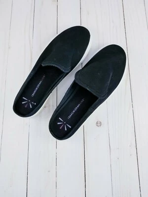  ISAAC MIZRAHI LIVE ! $69 Leather or Suede Slide Sneakers- Black- Size 9 M - Image 1 of 4