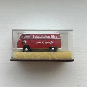 Brekina Volkswagen VW T1a Split Screen Van Red "Schultheiss Bier" Boxed HO 1:87 - Picture 1 of 16