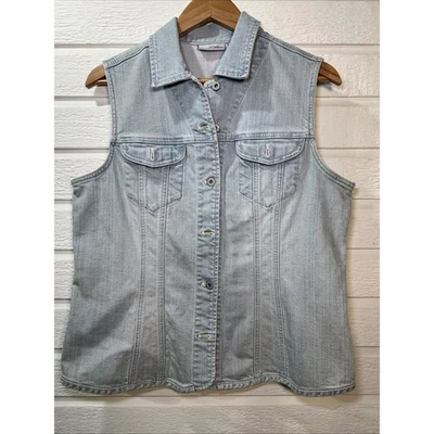 Chico's chicos sz 1 Platinum Alicia Medium Light Wash Denim Sleeveless Vest NWT - Image 1 of 4