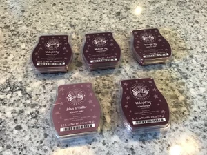 Lot of 5 NIP Scentsy Wax Bars-4 Midnight Fig (Retired) + 1 Lilacs & Violets - Picture 1 of 4