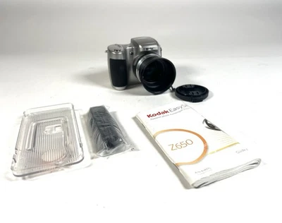 Kodak EasyShare Z650 6.1MP Digital Bridge Camera 10x Zoom Silver TESTED & WORKS - Image 1 of 4