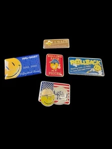 5 prendedores Walmart retroceso retroceso precios vamos a rodar hacia atrás sonriente raro - Imagen 1 de 6