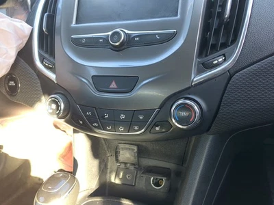 Chevrolet Cruze 2016-2018 aire acondicionado calefacción climatización JOOFR Foto 1 de 4