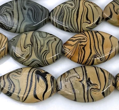 4 Handmade Lampwork Glass Taffy Swirl Oval Beads 26x16mm - Image 1 of 4