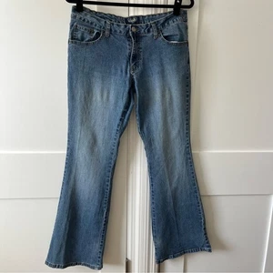 Jeans de mezclilla acampanados Angels Y2K tiro bajo azul lavado medio talla 13 - Imagen 1 de 16