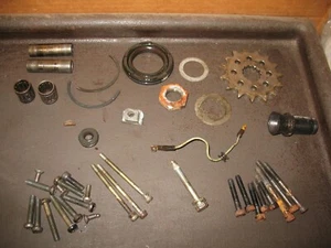 1973 RD350 MISC ENGINE FITTINGS + BOLTS YAMAHA RD 250 350 DS7 R5 1970-1975 - Bild 1 von 6