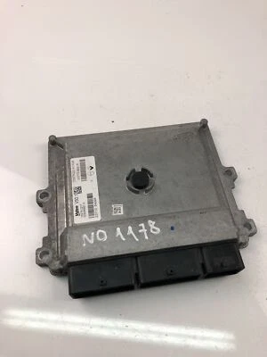 Centralina motore RENAULT CLIO IV BH ECU 237109221R 2014 22573013 - Immagine 1 di 4