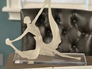 Ballerina Art Deco/Art Nouveau Mirage Italian Lucite Dancing Ballerina - Picture 1 of 18