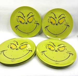 Set of 8 The Grinch Sleigh Bell Bistro Plates  10” Green Christmas Dinner Plates - Picture 1 of 3
