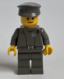LEGO 7201 Imperial Officer Yellow Head Minifigure Final Duel II Star Wars