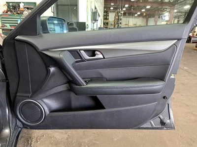 Panel interior de la puerta delantera lateral Tl Rh Pass 2011 negro A Foto 1 de 4