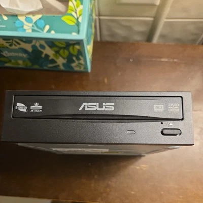 ASUS DRW-24B1ST 24x DVD-RW Internal Optical Disc - Image 1 of 4