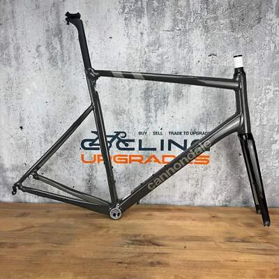 全新! 2022 Cannondale CAAD13 62 厘米合金轮辋制动车架 700c 烟黑色 2051 克 — 第 1/4 张图片