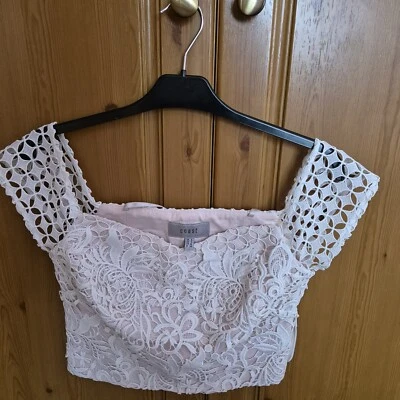 Coast Size 8 White Peach Floral Embroidered Lacey Lined Crop Top - Image 1 of 4